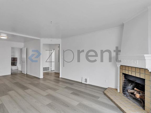 2nd image of 1714 44th Ave
