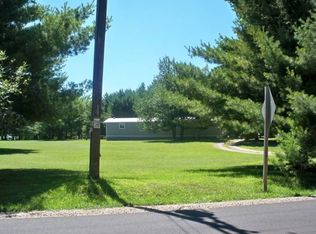 3921 Evergreen Rd, Eagle River, WI 54521