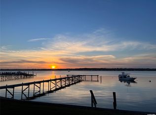 46 Rampasture Rd #12, Hampton Bays, NY 11946