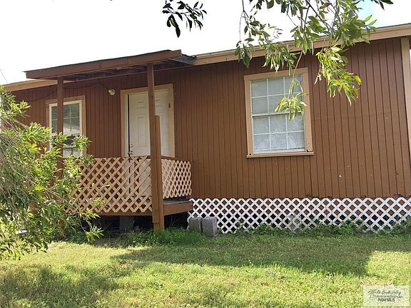 3rd image of 29764 Esquina Cir