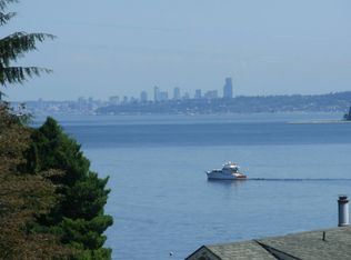 1948 Yukon Harbor Rd SE, Pt Orchard, WA 98366