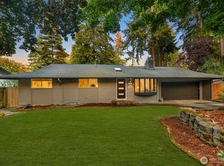 6832 122nd Avenue NE, Kirkland, WA 98033