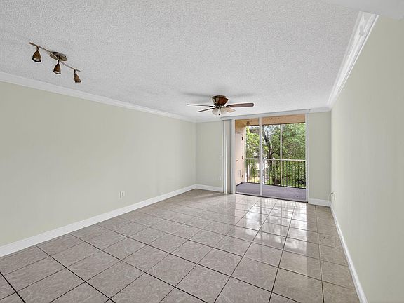 3rd image of 8363 Lake Drive #308