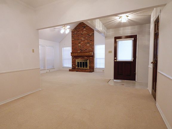 5th image of 5520 Timber Green Dr