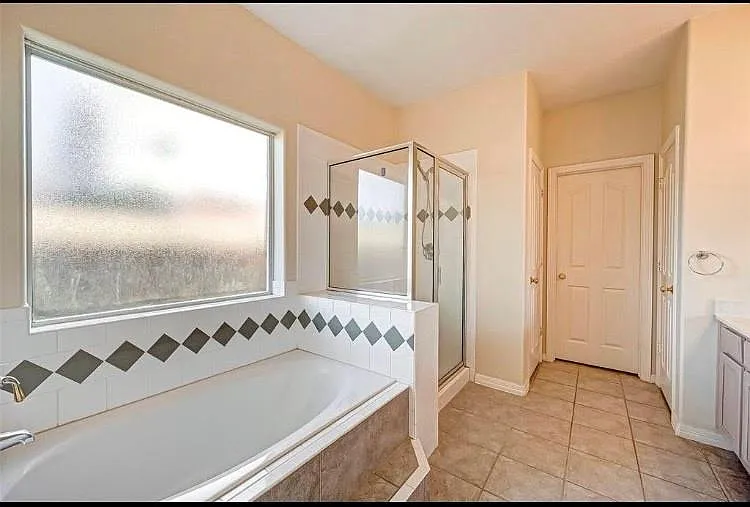 1710 Park Forest Dr — Photo 13
