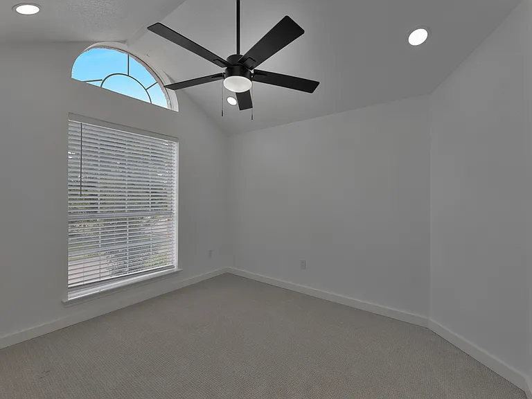 9012 Cumberland Dr — Photo 23