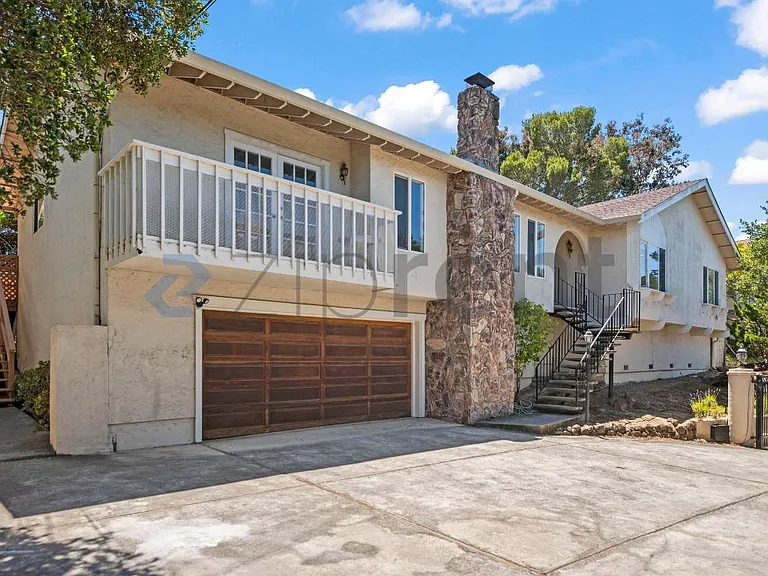 2659 Belmont Canyon Rd — Photo 3
