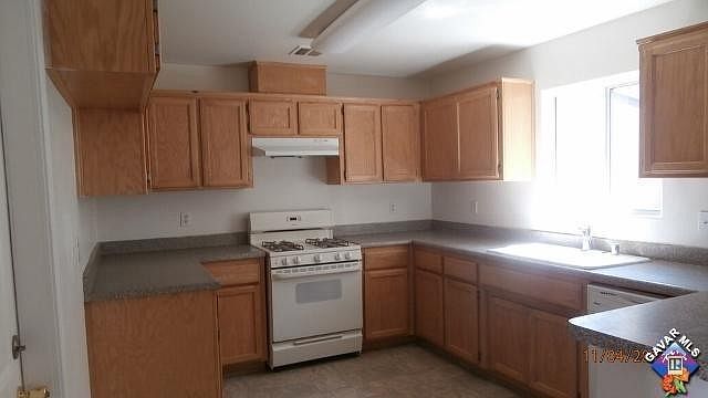 2nd image of 9724 Sally Ave APT C