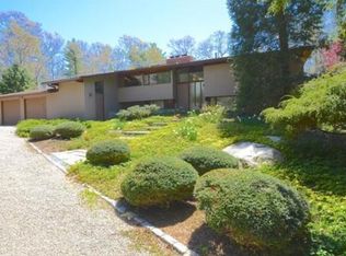 30 Alden Rd, Marion, MA 02738