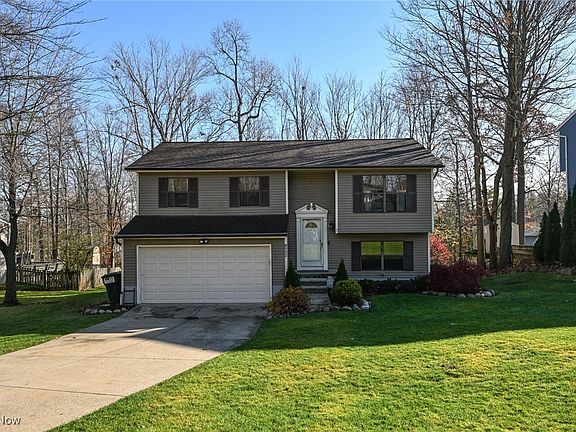 2nd image of 8922 Gettysburg Dr