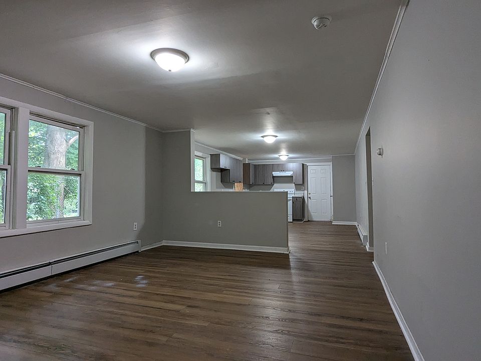 1st image of 112 Cherry Ann St #112