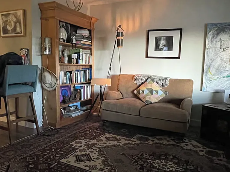 Living room + 3-sided Corian kitchen counter table, needs counter stools