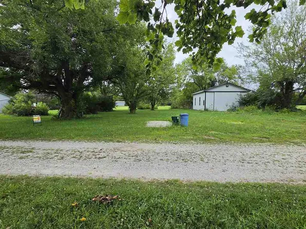 Meadow Ln, Richmond, IN 47374
