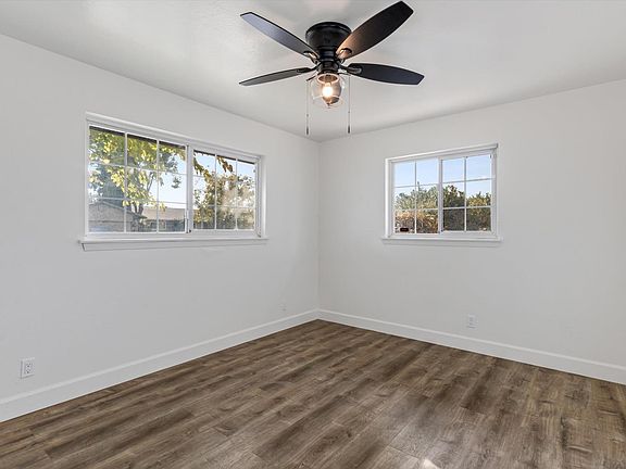 5th image of Tangerine Ave
