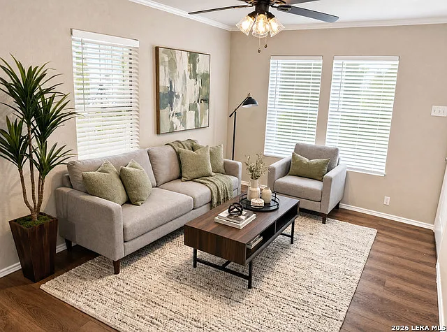 3 bed, 1.0 bath, 1004 sqft, $1,400 — Photo 4