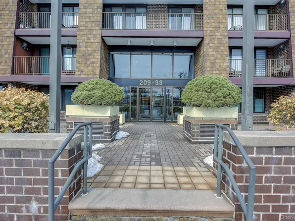 209-33 26th Avenue #TJ, Bayside, NY 11360