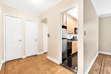 Rented by Cooper & Cooper Real Estate
