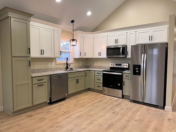 5th image of 189 Melvin Dr