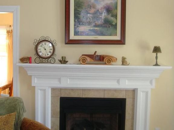 2nd image of 208 Wyndhurst Dr