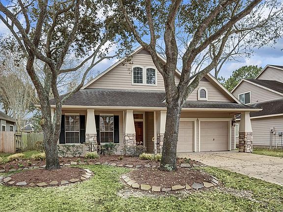 2nd image of 22715 Abbutsford Ln