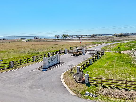 5th image of 62 Richland Cove Dr
