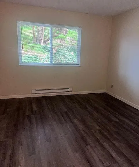 359 Half Moon Ln #102 — Photo 9