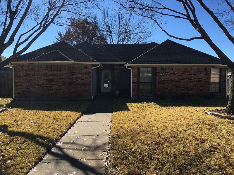 1st image of 844 Andalusia Trl