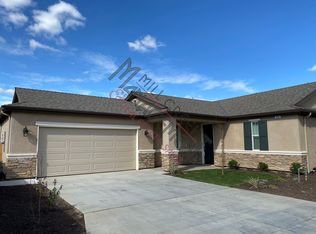 344 W Kimball Ave, Visalia, CA 93277