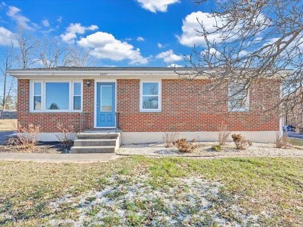 5659 Meadowcrest St, Roanoke, VA 24019