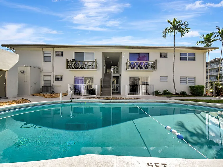 Eden House - 3601 Van Buren St Hollywood, FL 33021 — Photo 7