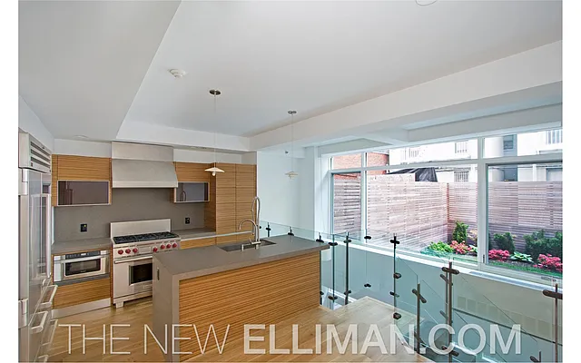 Sold by Douglas Elliman | media 8