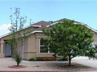 10462 Las Palmas St NW, Albuquerque, NM 87114