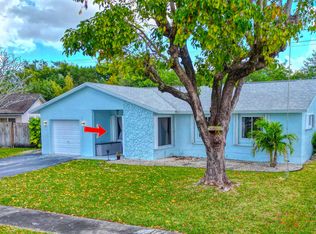 22618 SW 54th Ave, Boca Raton, FL 33433