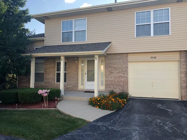 9338 Meadowview Dr, Orland Hills, IL 60487