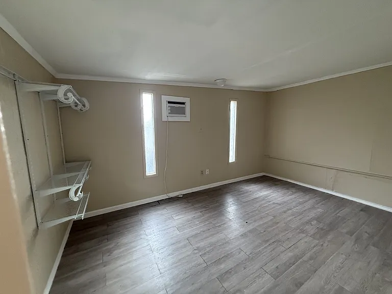 314 N Nueces #C — Photo 17