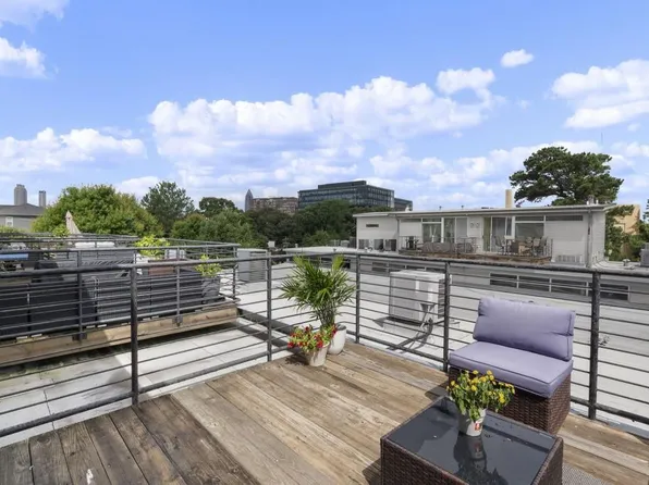 400 Village Pkwy NE APT 128, Atlanta, GA 30306