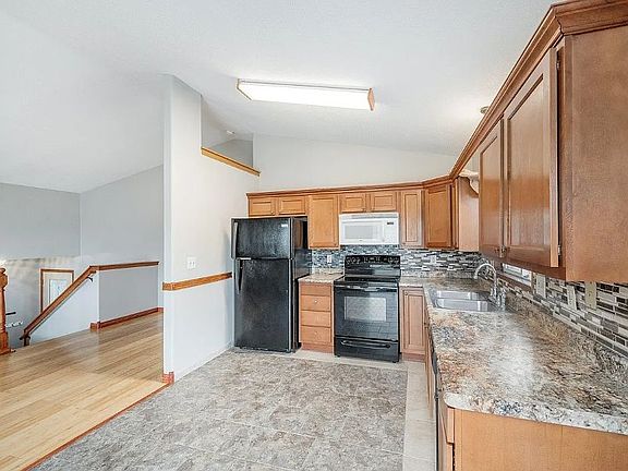 3rd image of 5604 S Sundowner Ave