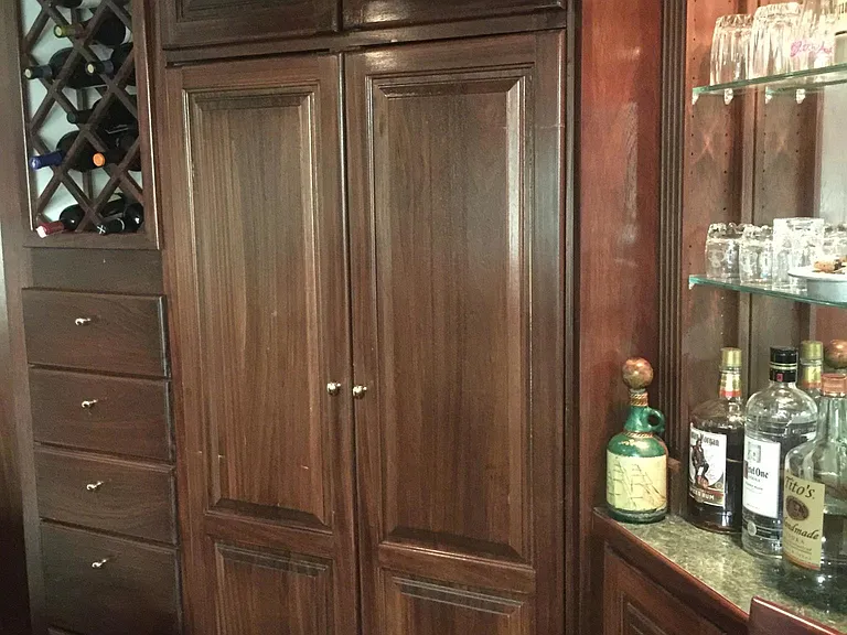 Mahogany Irish Pub - Wine Rack & Hidden Refrigerator w/ice maker - lower entertainment level