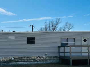 1202 Lake Rd, Newport, NC 28570