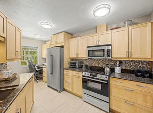 10454 W Palmeras Dr, Sun City, AZ 85373