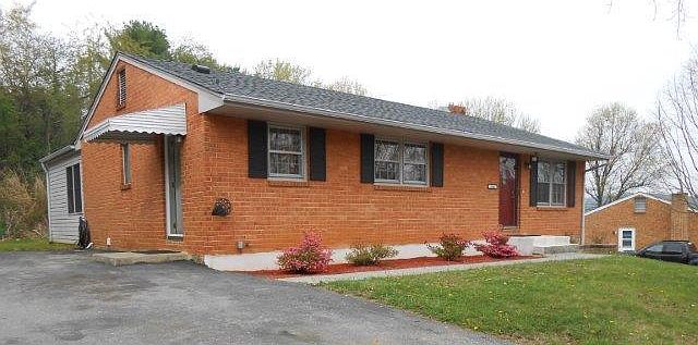 1st image of 144 Chivas Dr