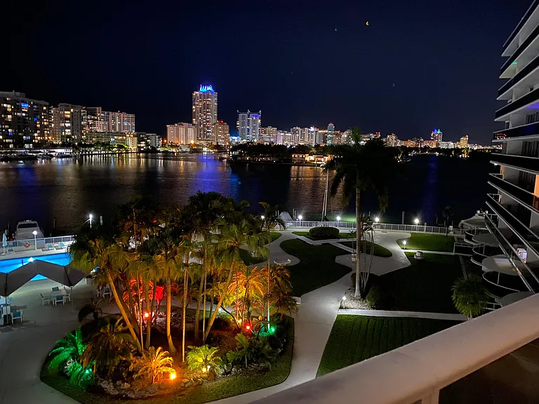 900 Bay Dr #514 — Photo 17