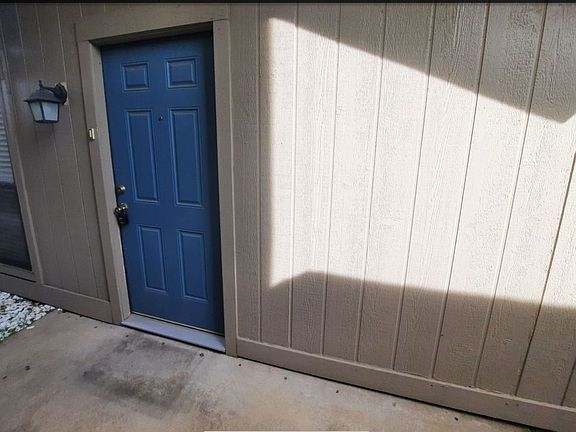 2nd image of 2857 Capella Cir