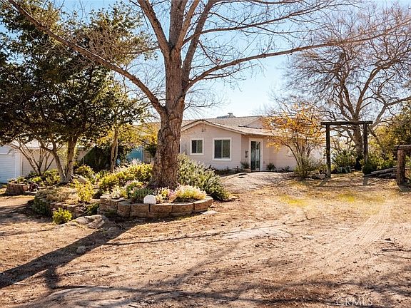 3rd image of 44465 Ruellin Rd