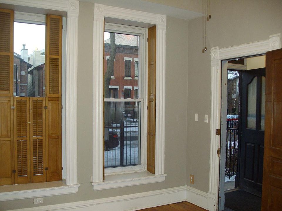 1st image of 1937 W Potomac Ave APT 1F
