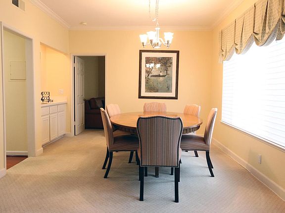 4th image of 1204 Sharon Park Dr APT 77