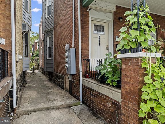 2nd image of 5227 Catharine St