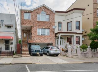320 59th St, West New York, NJ 07093