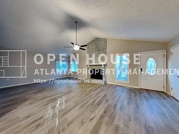 4th image of 4798 Southern Ct NW