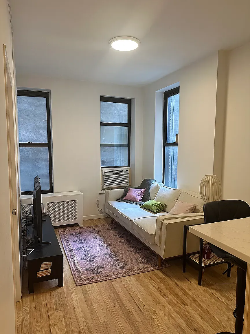 92 Orchard Street — Photo 1